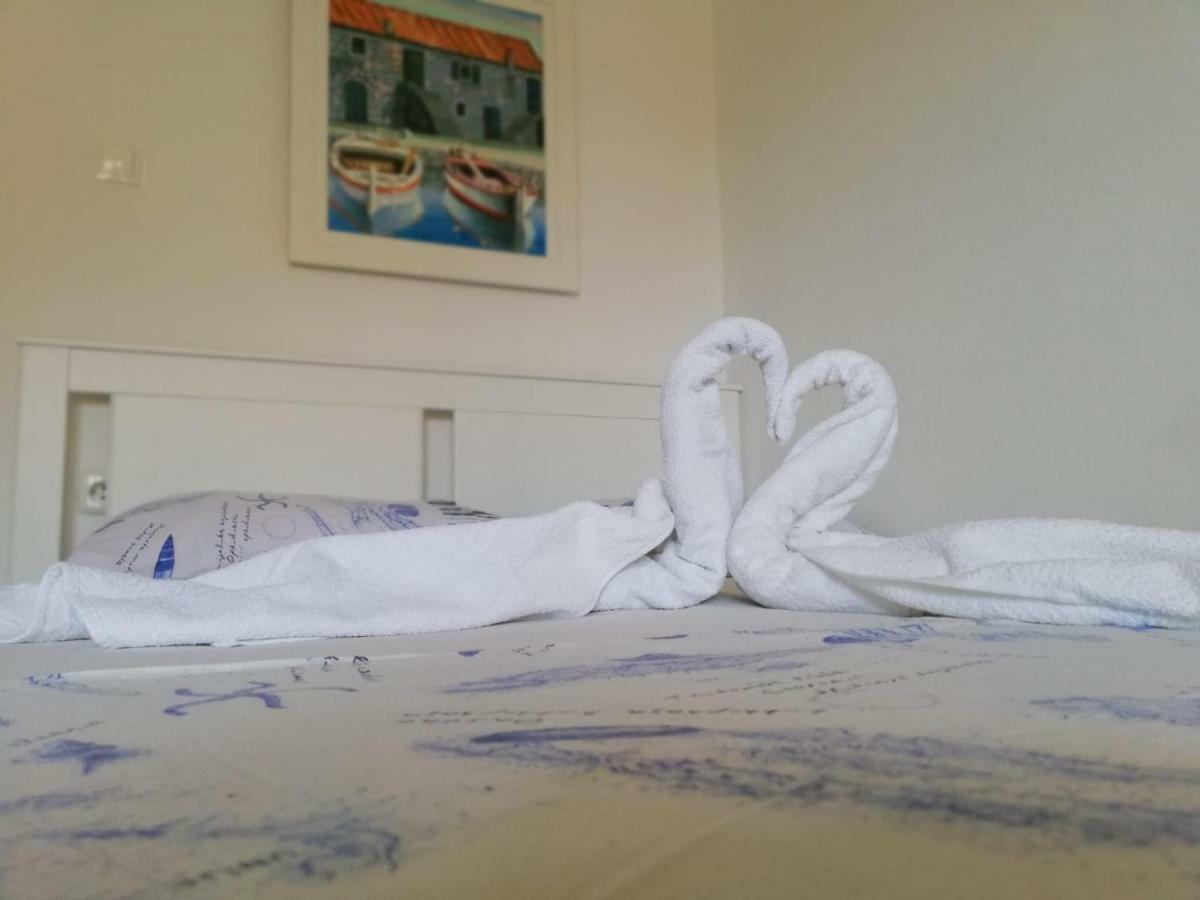Apartman Jela Шибеник Екстер'єр фото